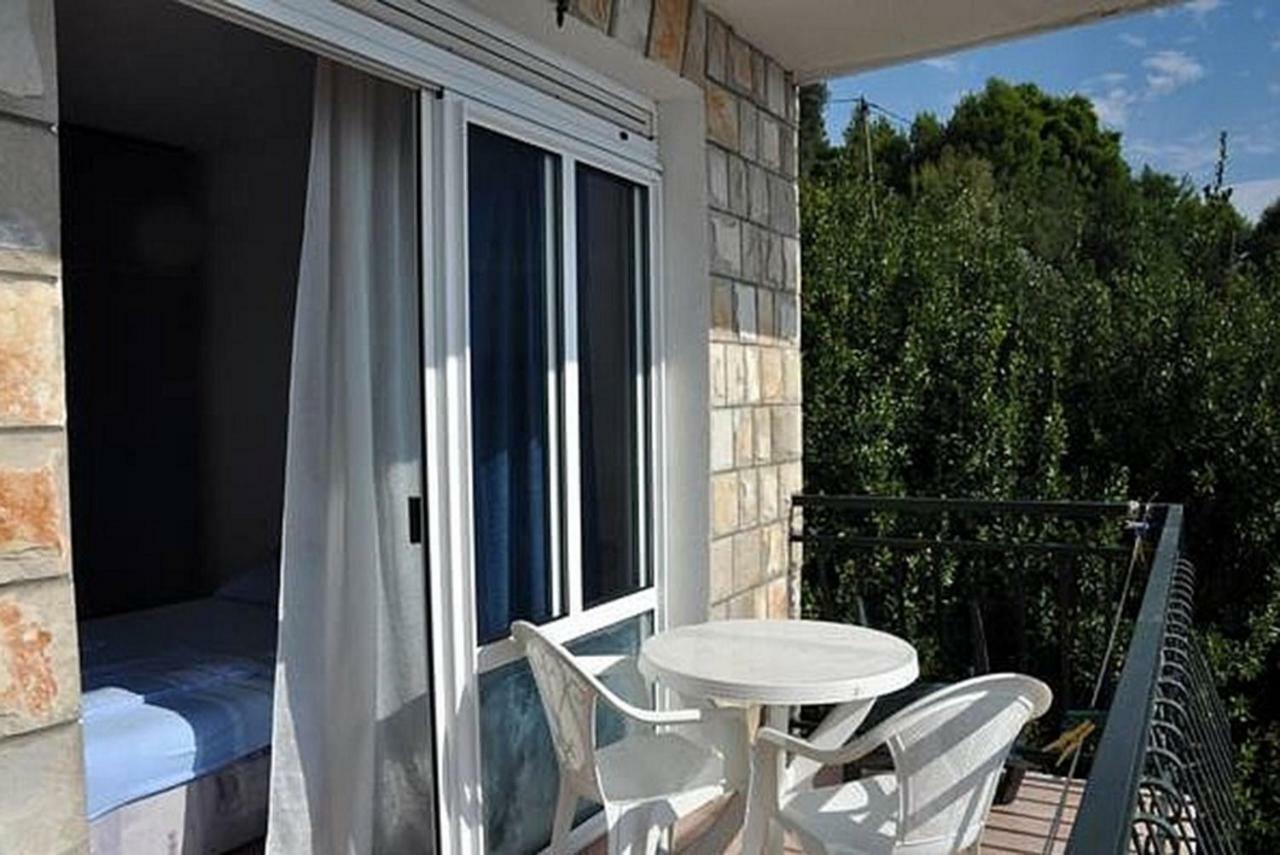 Apartments Marinovac Живогоще Екстер'єр фото